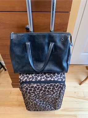 Tumi Black Leather Travel satchel 79330D2